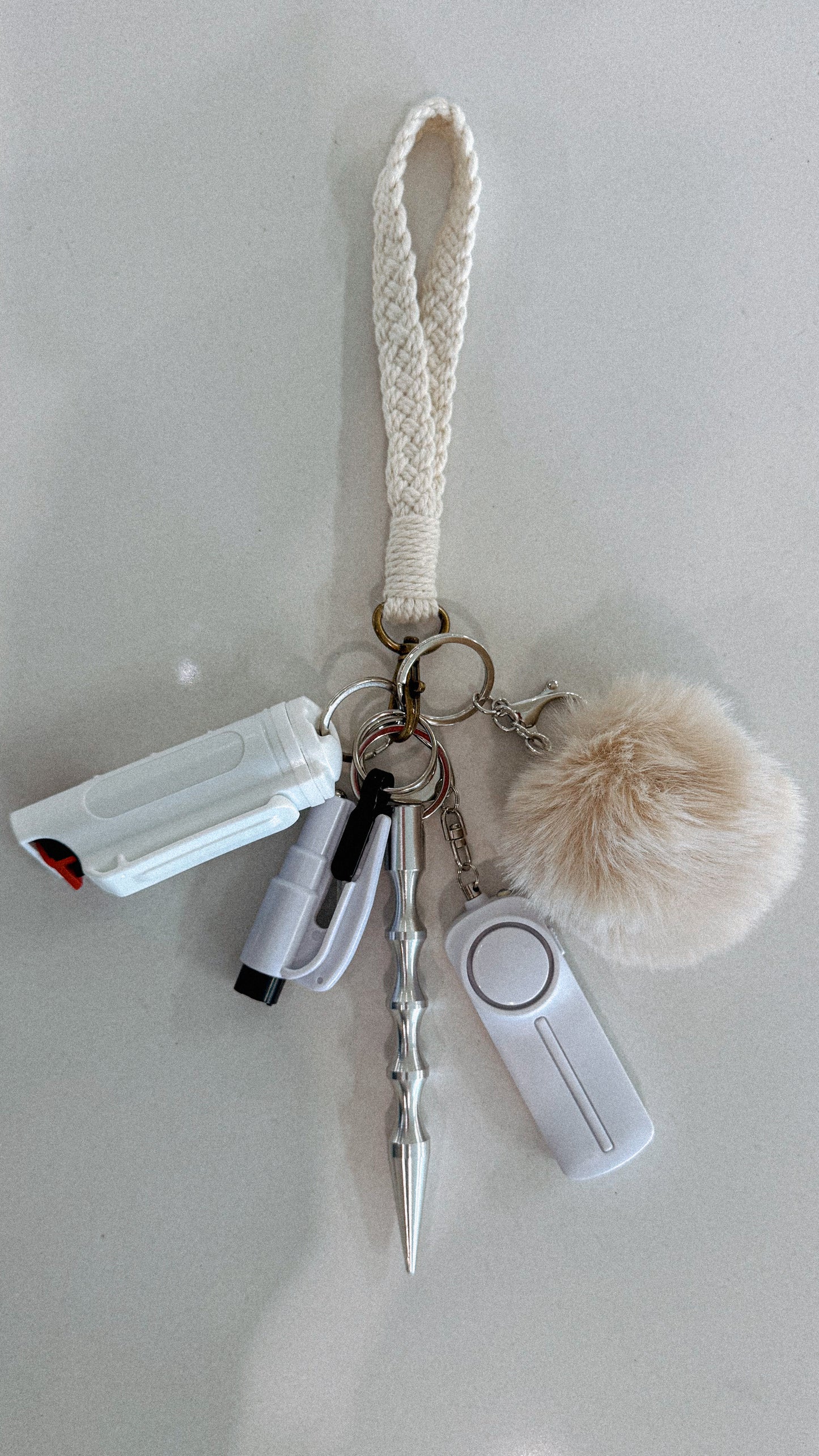 Vanilla Macramé Safety Keychain