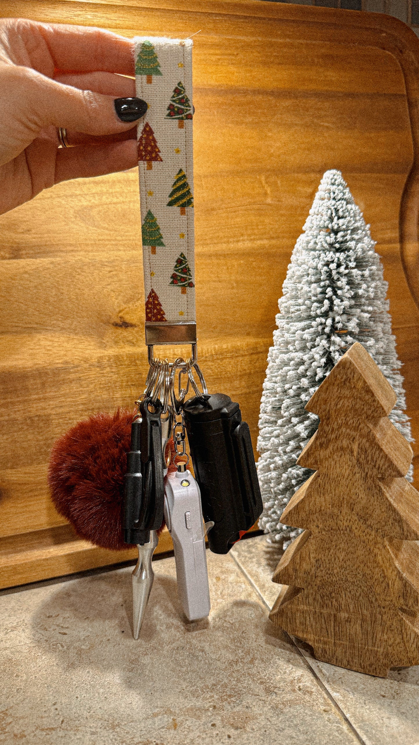 Christmas Tree Glitter Safety Keychain