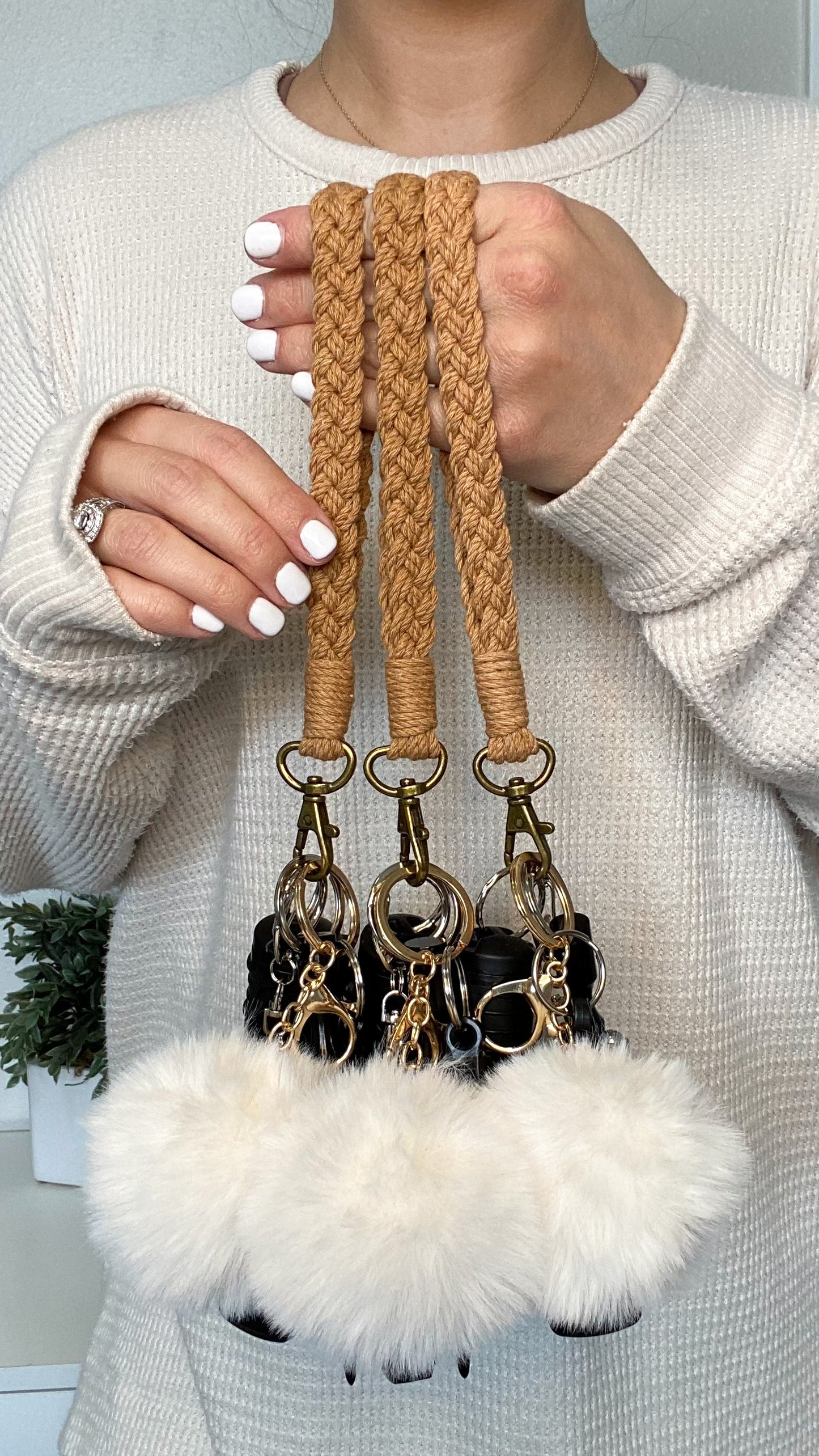 Fawn Macramé Safety Keychain